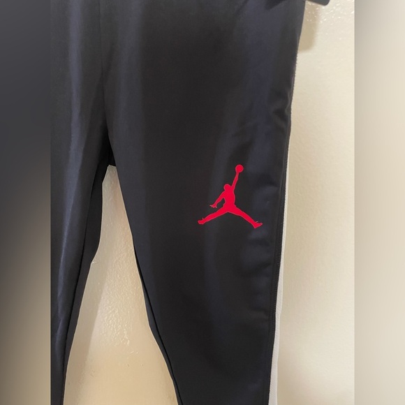 ✨NWT Girls Nike Jordan Leggings Size S - Picture 4 of 11
